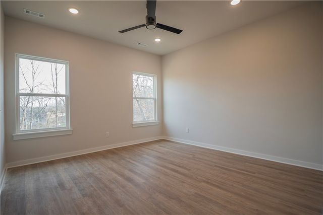 20 Nairn Lane, Bella Vista, AR 72715