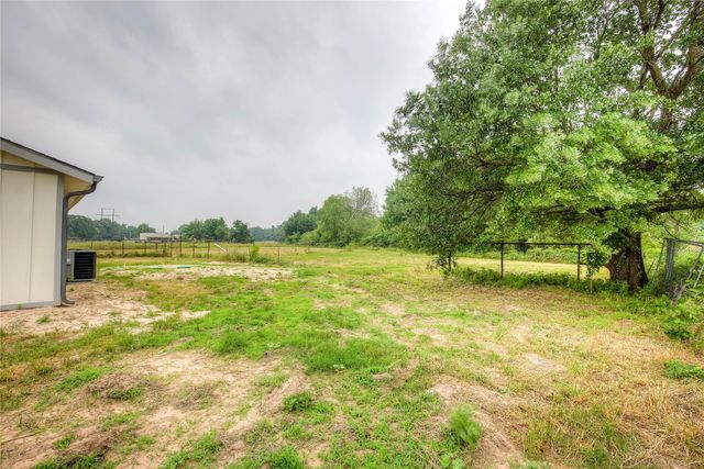2189 Rs County Road 3150, Emory, TX 75440