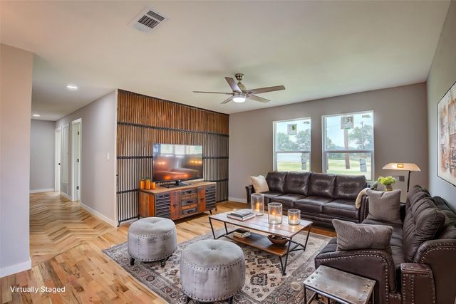 2189 Rs County Road 3150, Emory, TX 75440