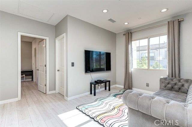 65 Kestrel, Irvine, CA 92618