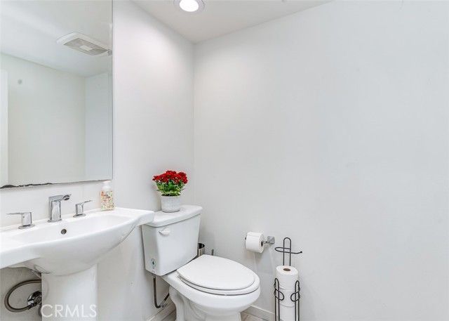 65 Kestrel, Irvine, CA 92618