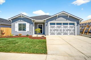 3727 Carlin Drive, Medford, OR 97504