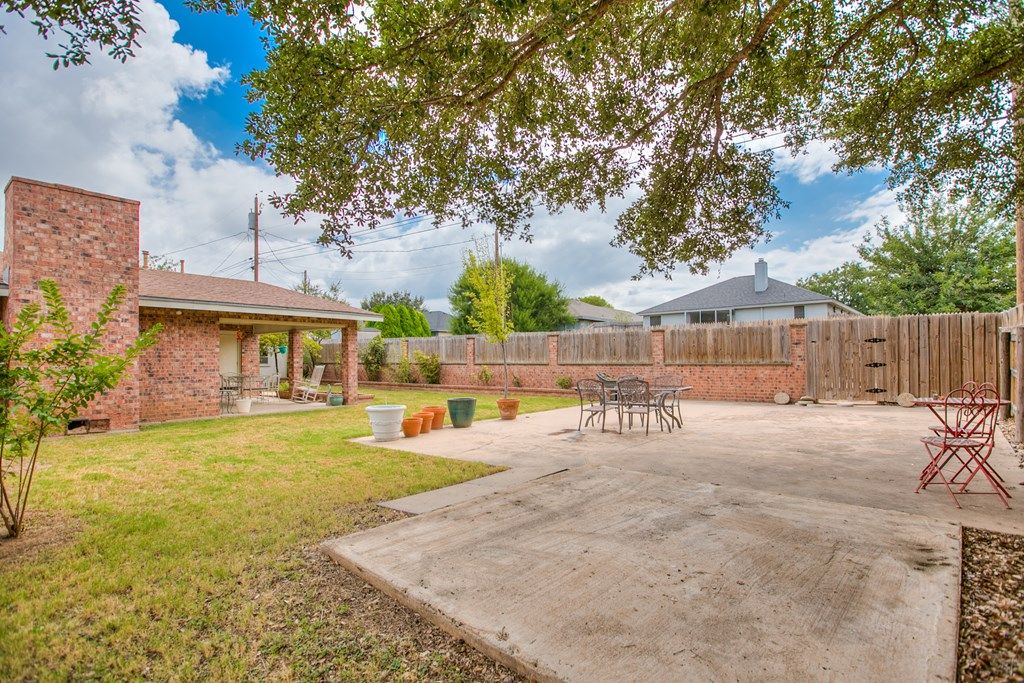 Image 31 of property listing at 1737 Catalina Dr, San Angelo, TX 76901