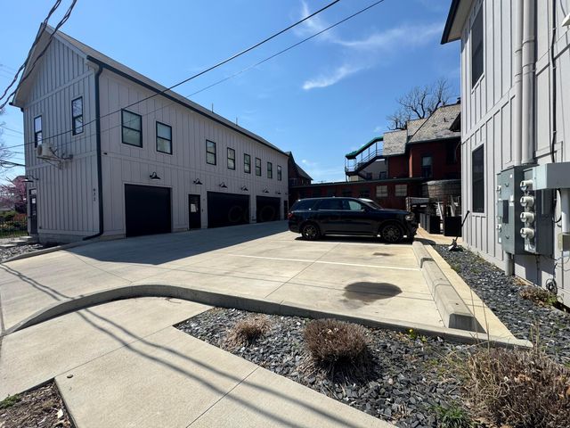 973 E Broad Street, 4, Columbus, OH 43205