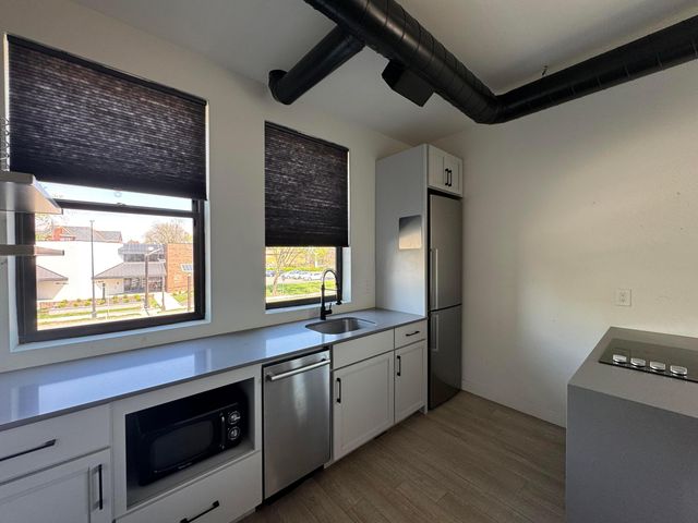 973 E Broad Street, 4, Columbus, OH 43205