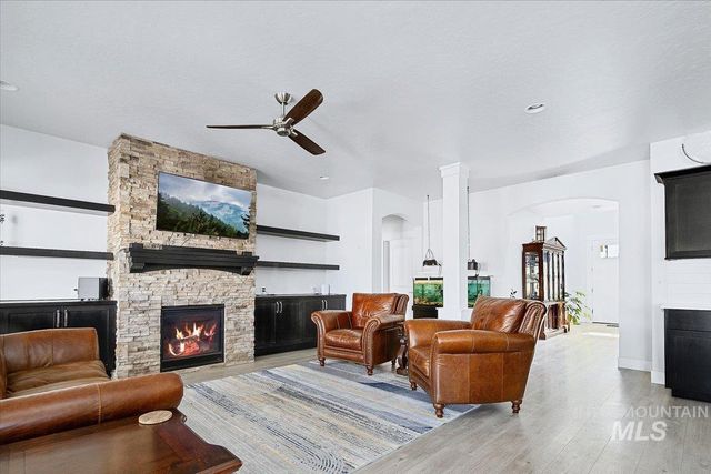 4648 W San Salvo Dr., Meridian, ID 83646