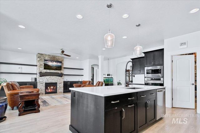 4648 W San Salvo Dr., Meridian, ID 83646