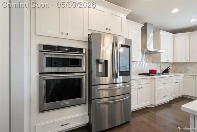 51265 Chamberlin Court, Northville, MI 48167