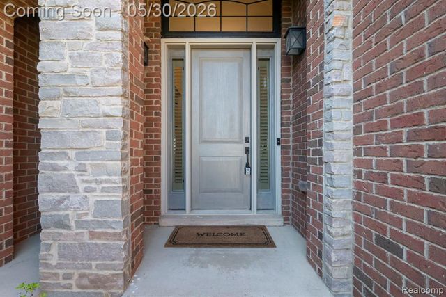 51265 Chamberlin Court, Northville, MI 48167