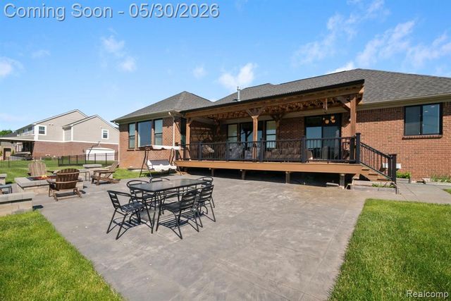 51265 Chamberlin Court, Northville, MI 48167