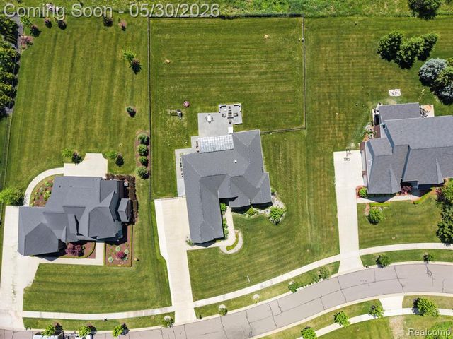 51265 Chamberlin Court, Northville, MI 48167