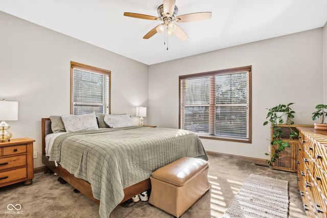 151 S Madison Street, Knightstown, IN 46148