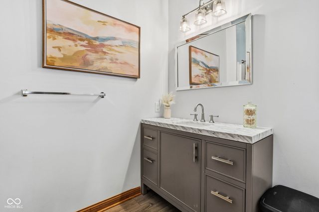 151 S Madison Street, Knightstown, IN 46148