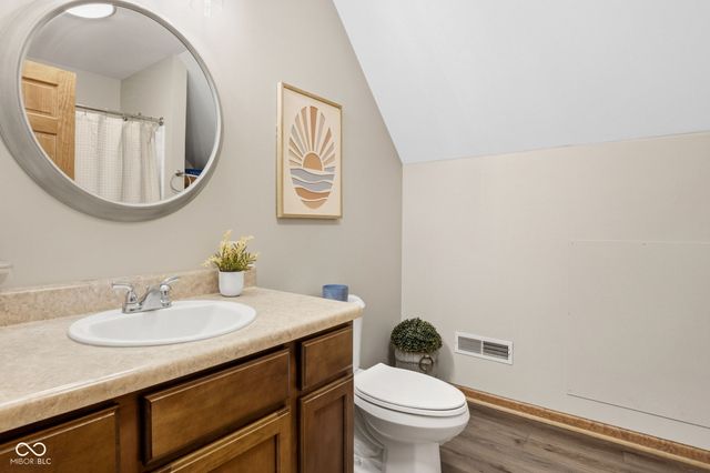 151 S Madison Street, Knightstown, IN 46148