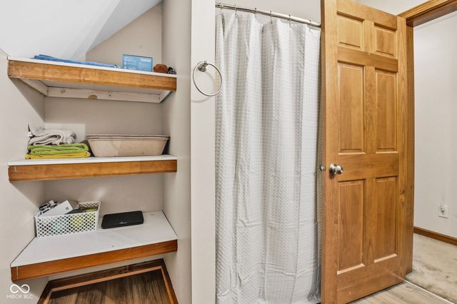 151 S Madison Street, Knightstown, IN 46148