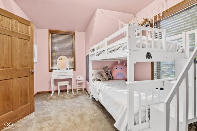 151 S Madison Street, Knightstown, IN 46148