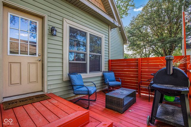 151 S Madison Street, Knightstown, IN 46148