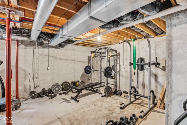 151 S Madison Street, Knightstown, IN 46148