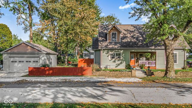 151 S Madison Street, Knightstown, IN 46148