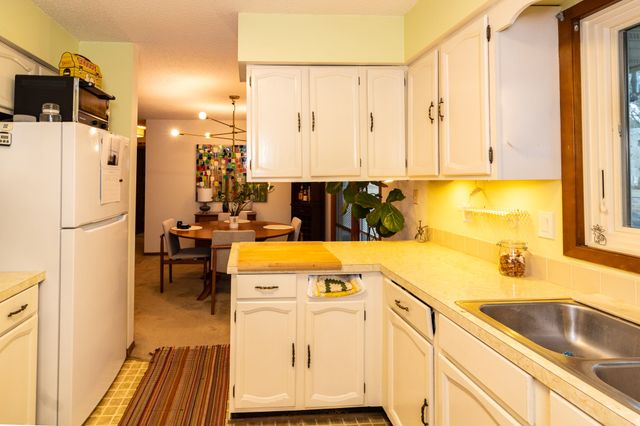 541 16th Street, West Des Moines, IA 50265