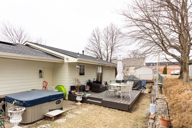 541 16th Street, West Des Moines, IA 50265