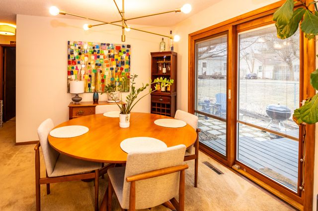 541 16th Street, West Des Moines, IA 50265