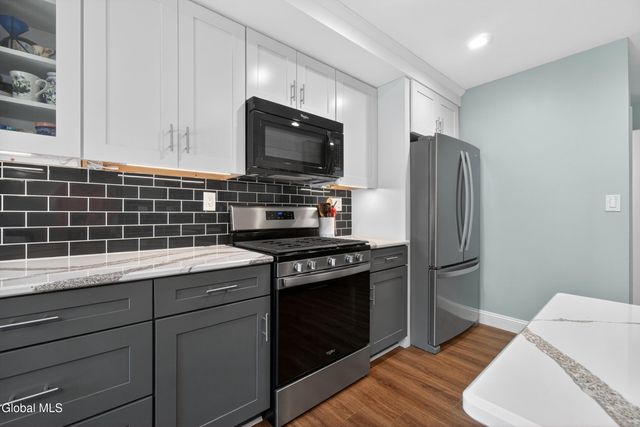 516 Elk Circle, Milton, NY 12020