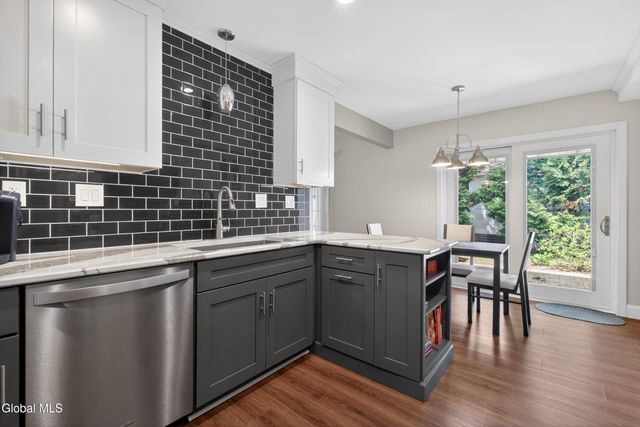 516 Elk Circle, Milton, NY 12020