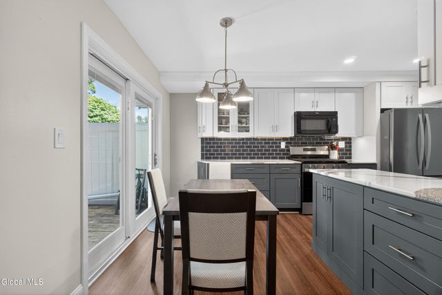 516 Elk Circle, Milton, NY 12020