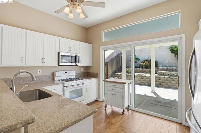 4465 Fall Ln, Oakley, CA 94561