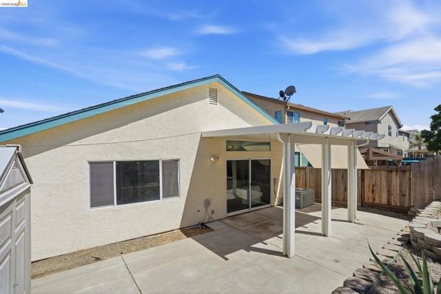 4465 Fall Ln, Oakley, CA 94561
