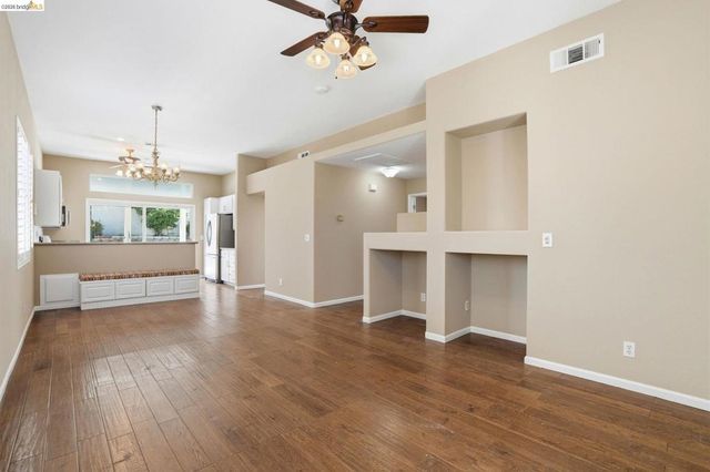 4465 Fall Ln, Oakley, CA 94561