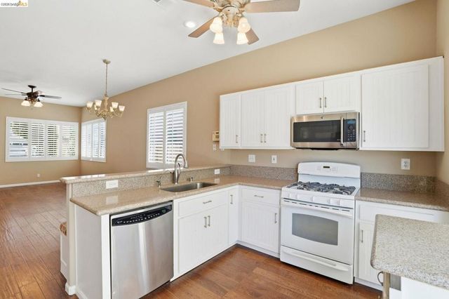 4465 Fall Ln, Oakley, CA 94561