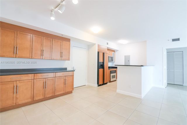 335 S BISCAYNE BLVD 2708, Miami, FL 33131