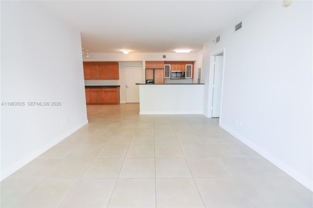 335 S BISCAYNE BLVD 2708, Miami, FL 33131