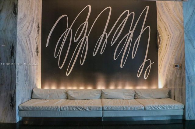 335 S BISCAYNE BLVD 2708, Miami, FL 33131