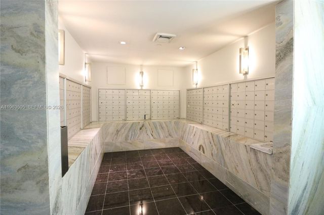 335 S BISCAYNE BLVD 2708, Miami, FL 33131