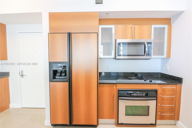 335 S BISCAYNE BLVD 2708, Miami, FL 33131