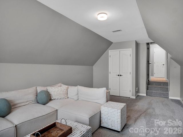 17207 Shadow Bark Drive, Cornelius, NC 28031