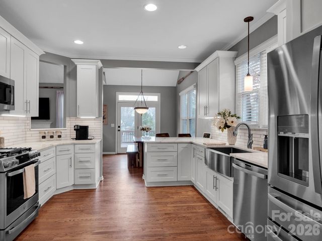 17207 Shadow Bark Drive, Cornelius, NC 28031