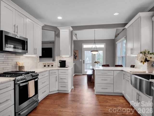 17207 Shadow Bark Drive, Cornelius, NC 28031