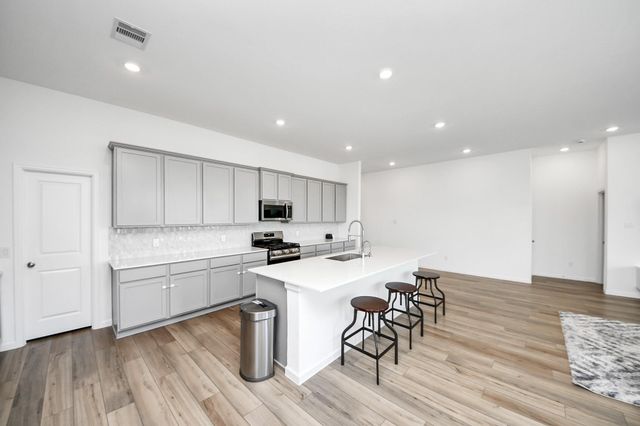 4511 Aspen Colony Lane, Baytown, TX 77521