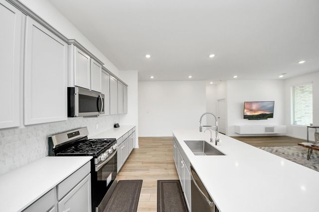 4511 Aspen Colony Lane, Baytown, TX 77521