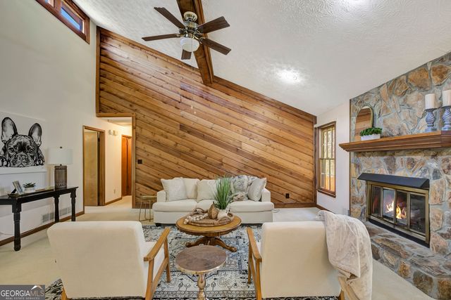 285 Merrydale Drive, Fayetteville, GA 30215