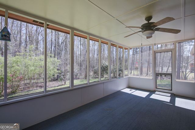 285 Merrydale Drive, Fayetteville, GA 30215