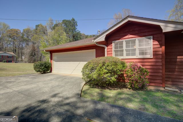 285 Merrydale Drive, Fayetteville, GA 30215