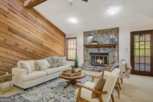 285 Merrydale Drive, Fayetteville, GA 30215