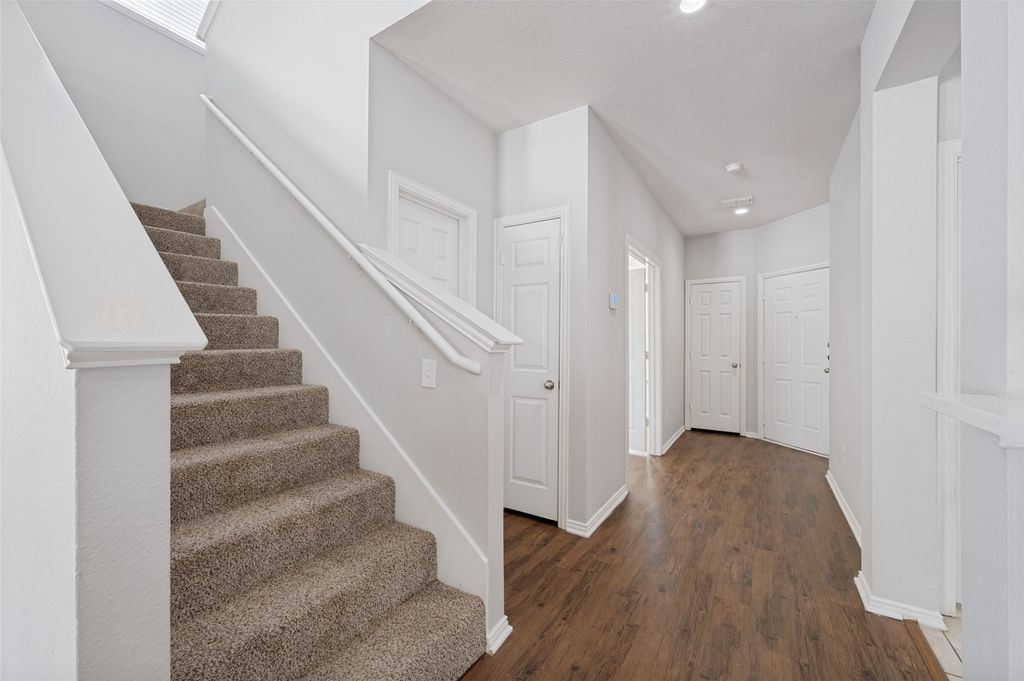 1351 Kingston Place, Providence Village, TX 76227 — photo 4