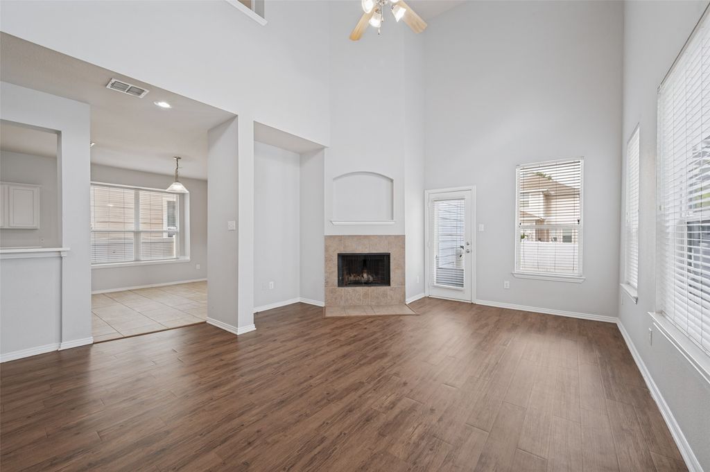 1351 Kingston Place, Providence Village, TX 76227 — photo 5