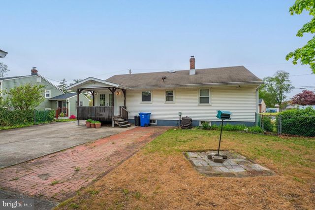 702 LINFIELD AVE, Delran, NJ 08075